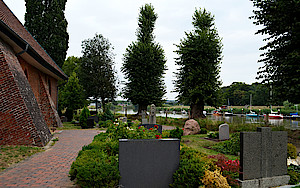Kirchfriedhof Heiligenstedten